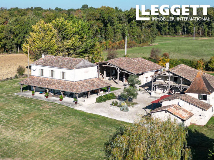 Image No.1-5 Bed House for sale