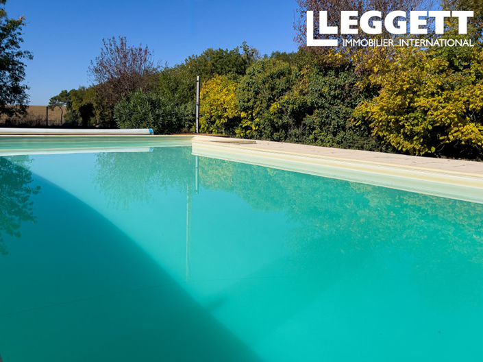 Image No.9-5 Bed House for sale