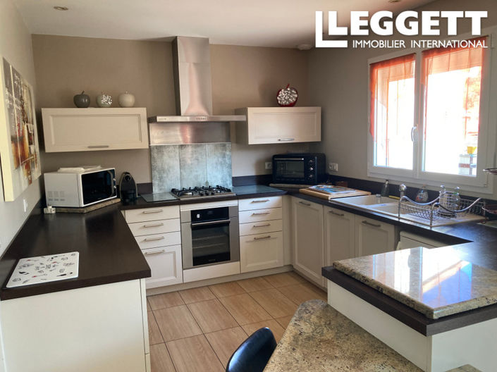 Image No.4-4 Bed House for sale