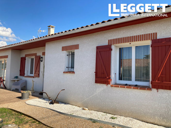 Image No.2-4 Bed House for sale