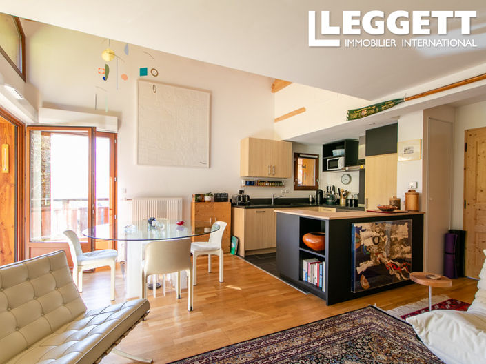 Image No.5-3 Bed House for sale