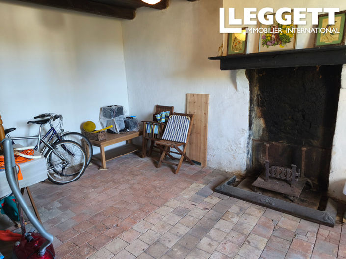 Image No.7-2 Bed House for sale