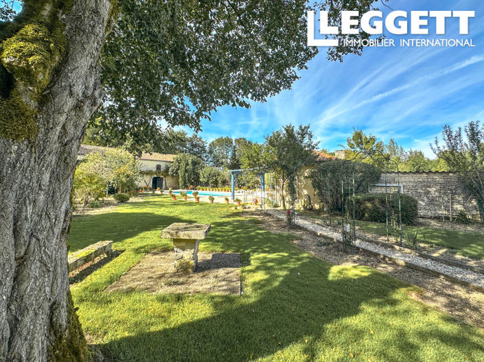 Image No.5-5 Bed House for sale