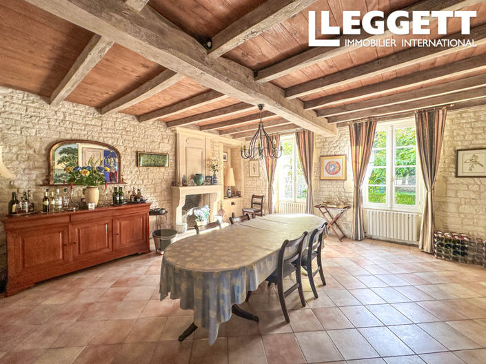 Image No.9-5 Bed House for sale