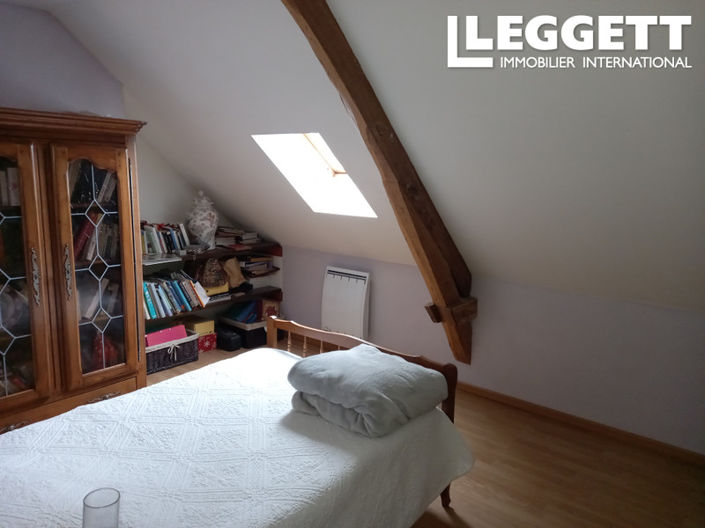 Image No.9-3 Bed House for sale