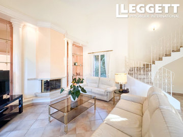 ahr0chm6ly9jzg4uagvzdglhlmltbw8vaw1hz2uvvevom