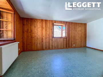 ahr0chm6ly9jzg4uagvzdglhlmltbw8vaw1hz2uvvevom