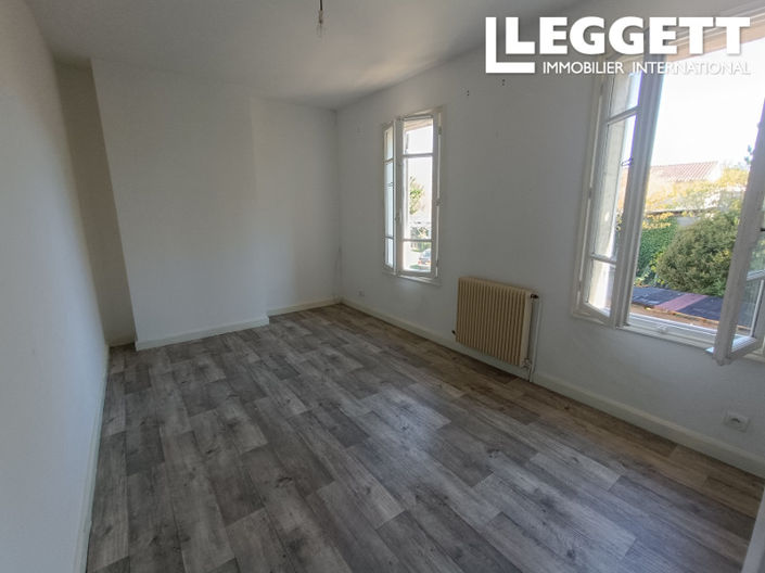 Image No.9-3 Bed House for sale