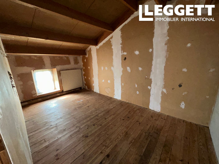 Image No.6-2 Bed House for sale