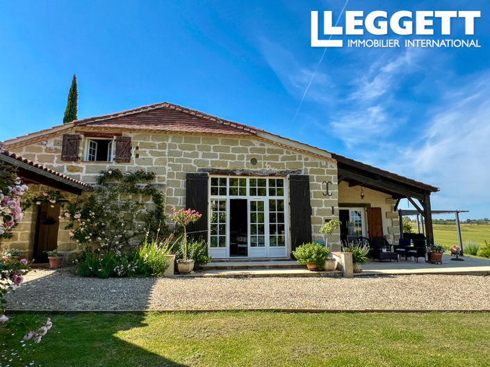 Image No.1-4 Bed House for sale