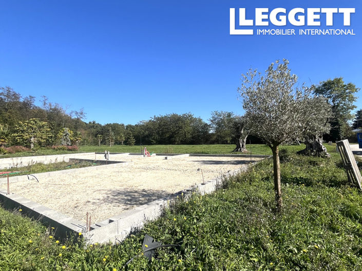 Image No.1-House for sale