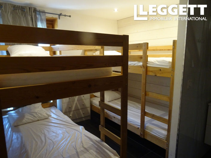 Image No.9-4 Bed Apartment for sale