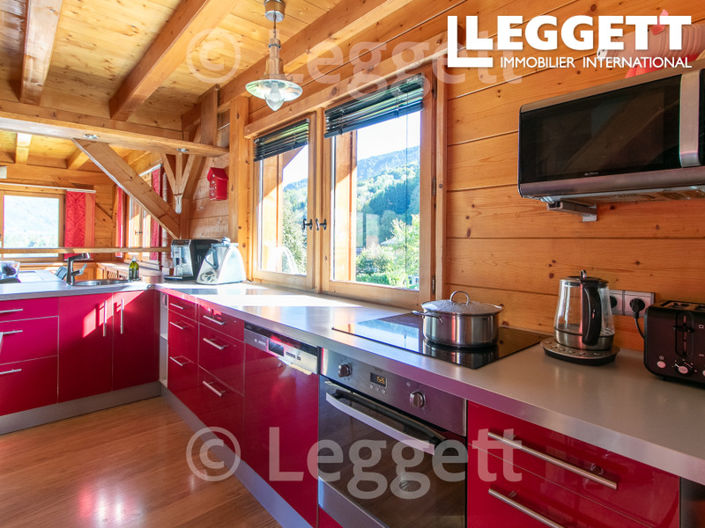 Image No.4-5 Bed House for sale