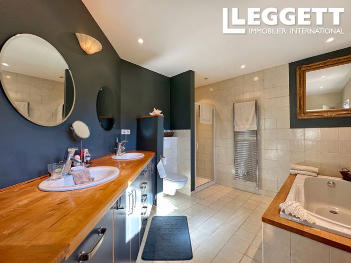 Image No.7-4 Bed House for sale