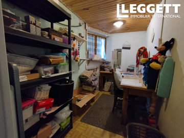 ahr0chm6ly9jzg4uagvzdglhlmltbw8vaw1hz2uvvevom