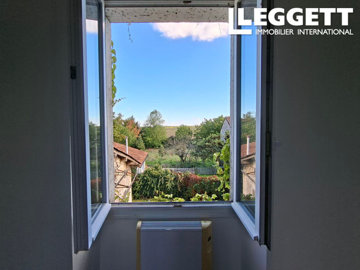 ahr0chm6ly9jzg4uagvzdglhlmltbw8vaw1hz2uvvevom