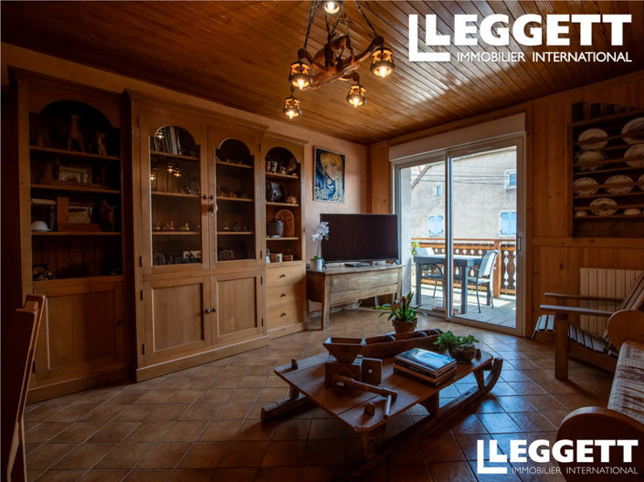 Image No.7-4 Bed House for sale