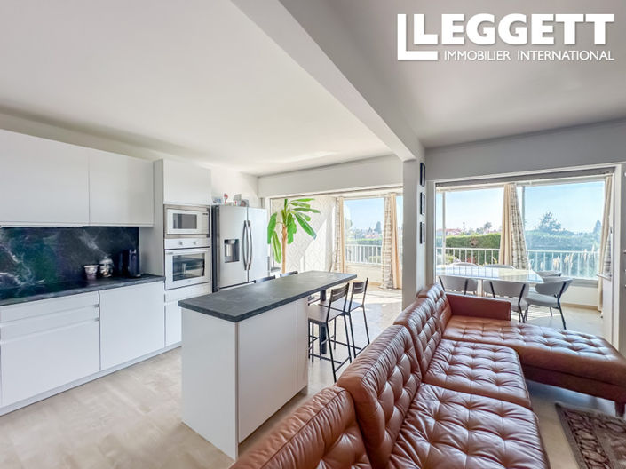 Image No.1-3 Bed Apartment for sale