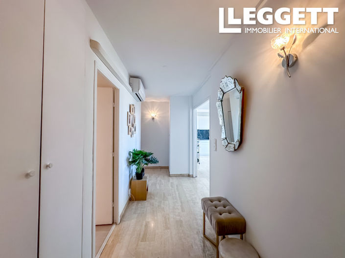 Image No.9-3 Bed Apartment for sale