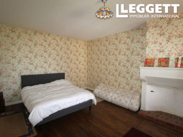 ahr0chm6ly9jzg4uagvzdglhlmltbw8vaw1hz2uvvevom