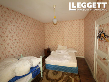 ahr0chm6ly9jzg4uagvzdglhlmltbw8vaw1hz2uvvevom