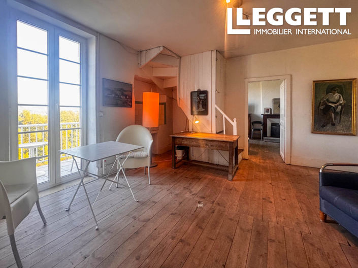 Image No.8-2 Bed House for sale