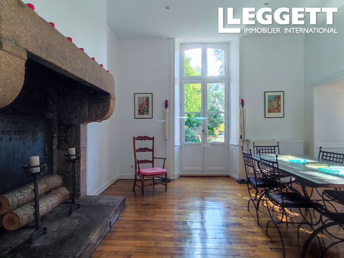 Image No.5-6 Bed House for sale