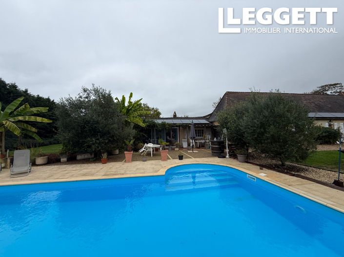 Image No.10-7 Bed House for sale