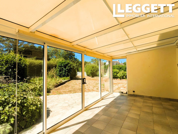 Image No.6-5 Bed House for sale