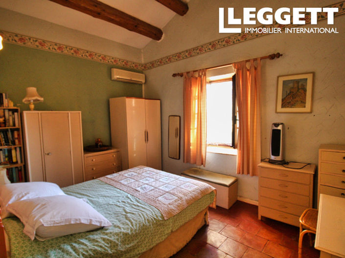 Image No.5-3 Bed House for sale