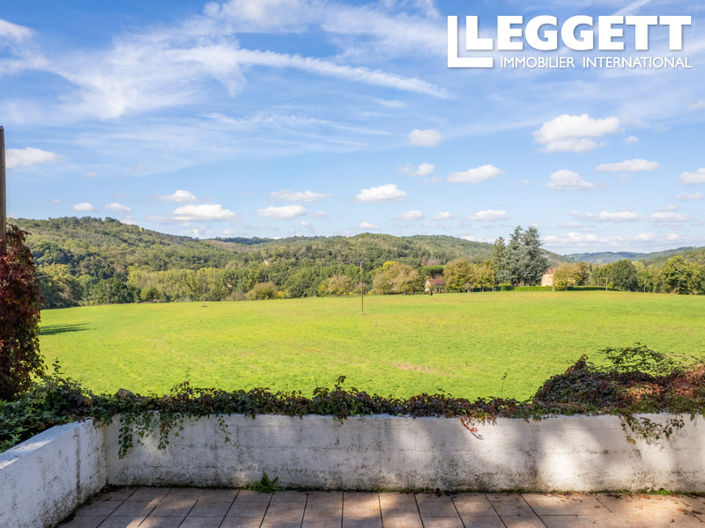 Image No.9-5 Bed House for sale