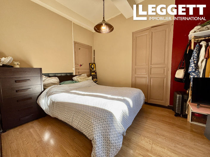 Image No.7-2 Bed House for sale