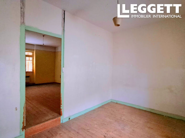 Image No.6-3 Bed House for sale