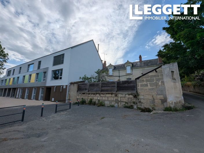 Image No.1-4 Bed House for sale