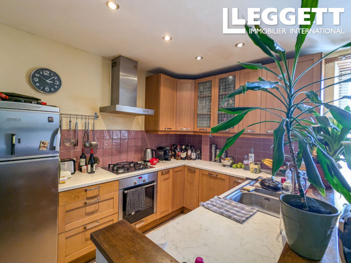 Image No.3-4 Bed House for sale