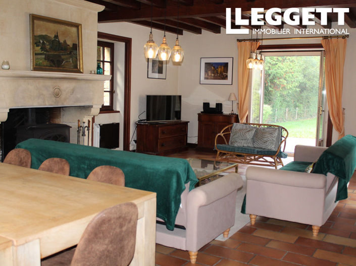 Image No.5-10 Bed House for sale