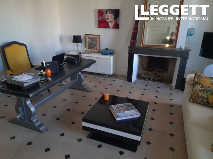 Image No.5-5 Bed House for sale