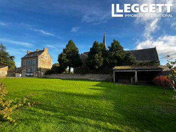 1 - Tinténiac, House