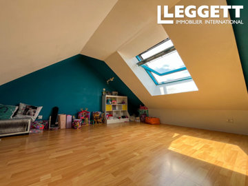 ahr0chm6ly9jzg4uagvzdglhlmltbw8vaw1hz2uvvevom