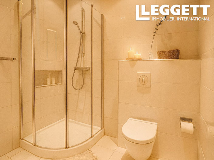 Image No.5-Apartment for sale