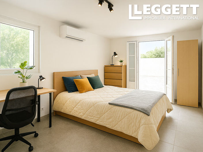 Image No.8-3 Bed House for sale