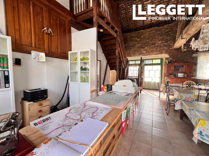 Image No.7-14 Bed Commercial for sale