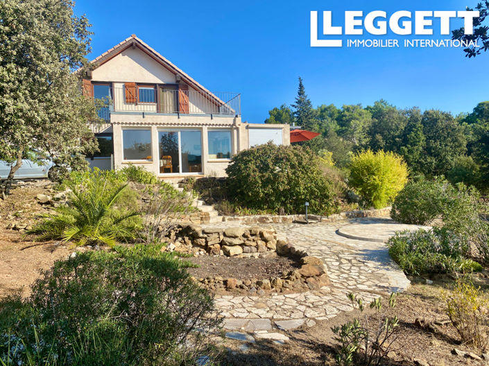 Image No.1-4 Bed House for sale