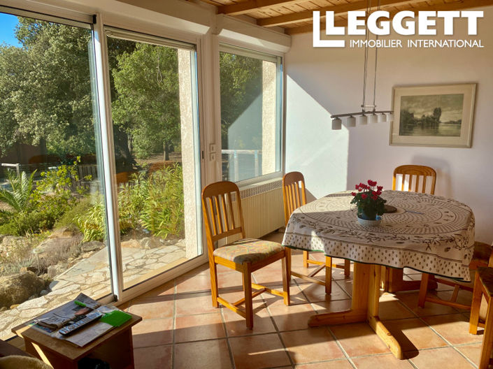 Image No.3-4 Bed House for sale