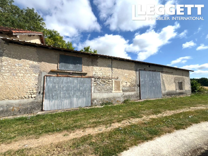 Image No.4-Bar for sale