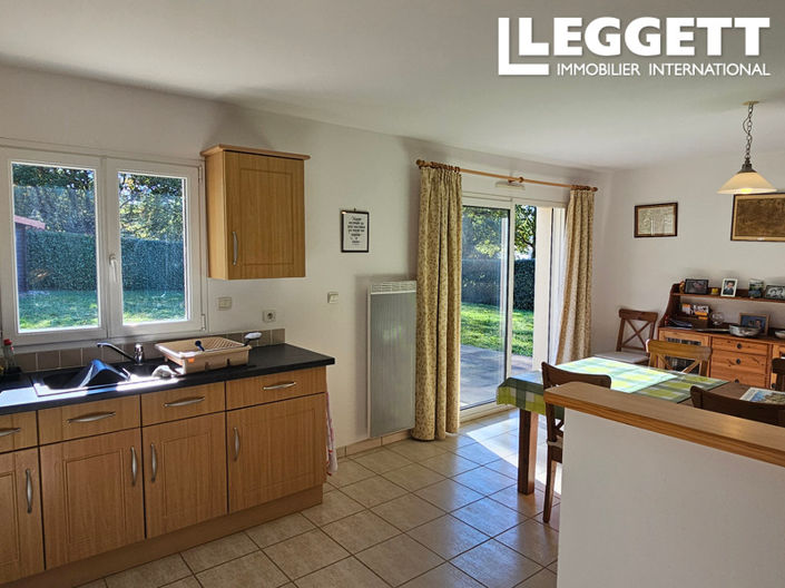 Image No.3-2 Bed House for sale