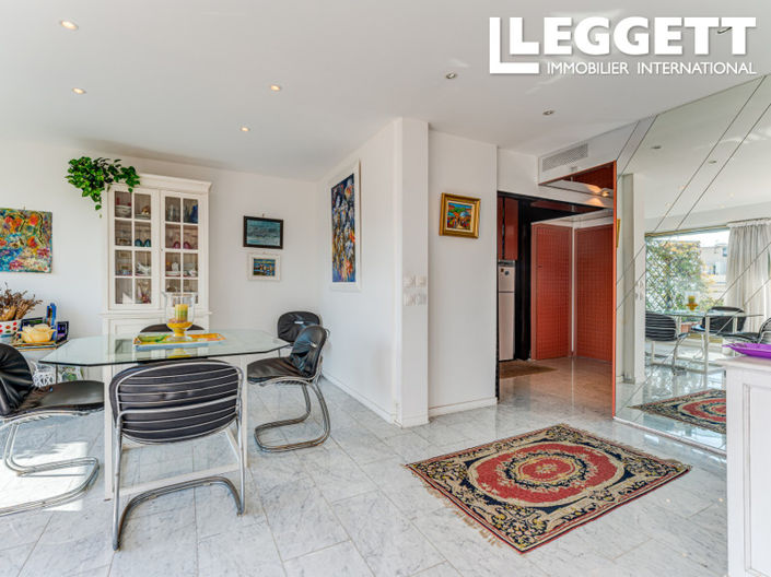 Image No.8-2 Bed Apartment for sale