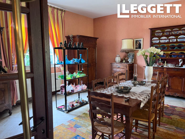 Image No.9-4 Bed House for sale