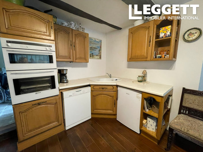 Image No.8-3 Bed House for sale