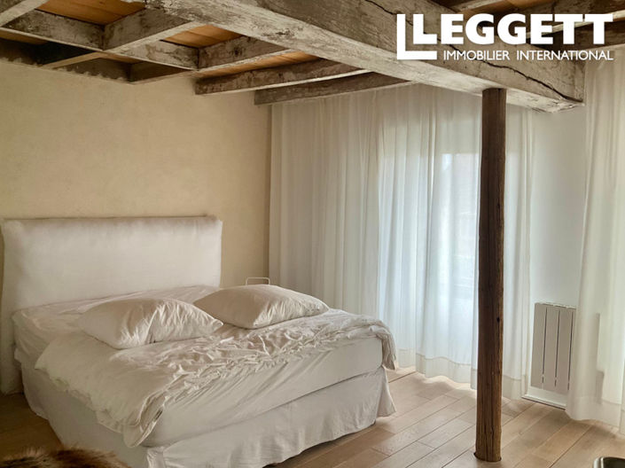 Image No.7-5 Bed House for sale